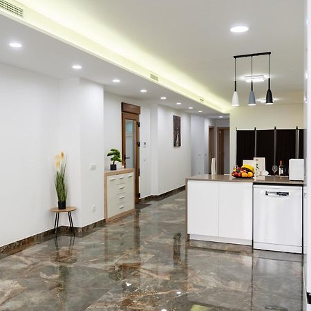 Apartamento Turistico Lux Center Valensiya Dış mekan fotoğraf