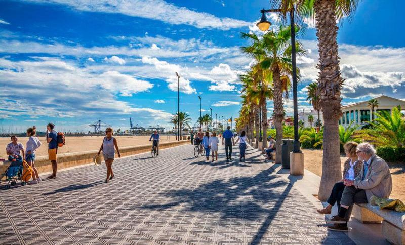 Apartamento Turistico Lux Center Valensiya Dış mekan fotoğraf