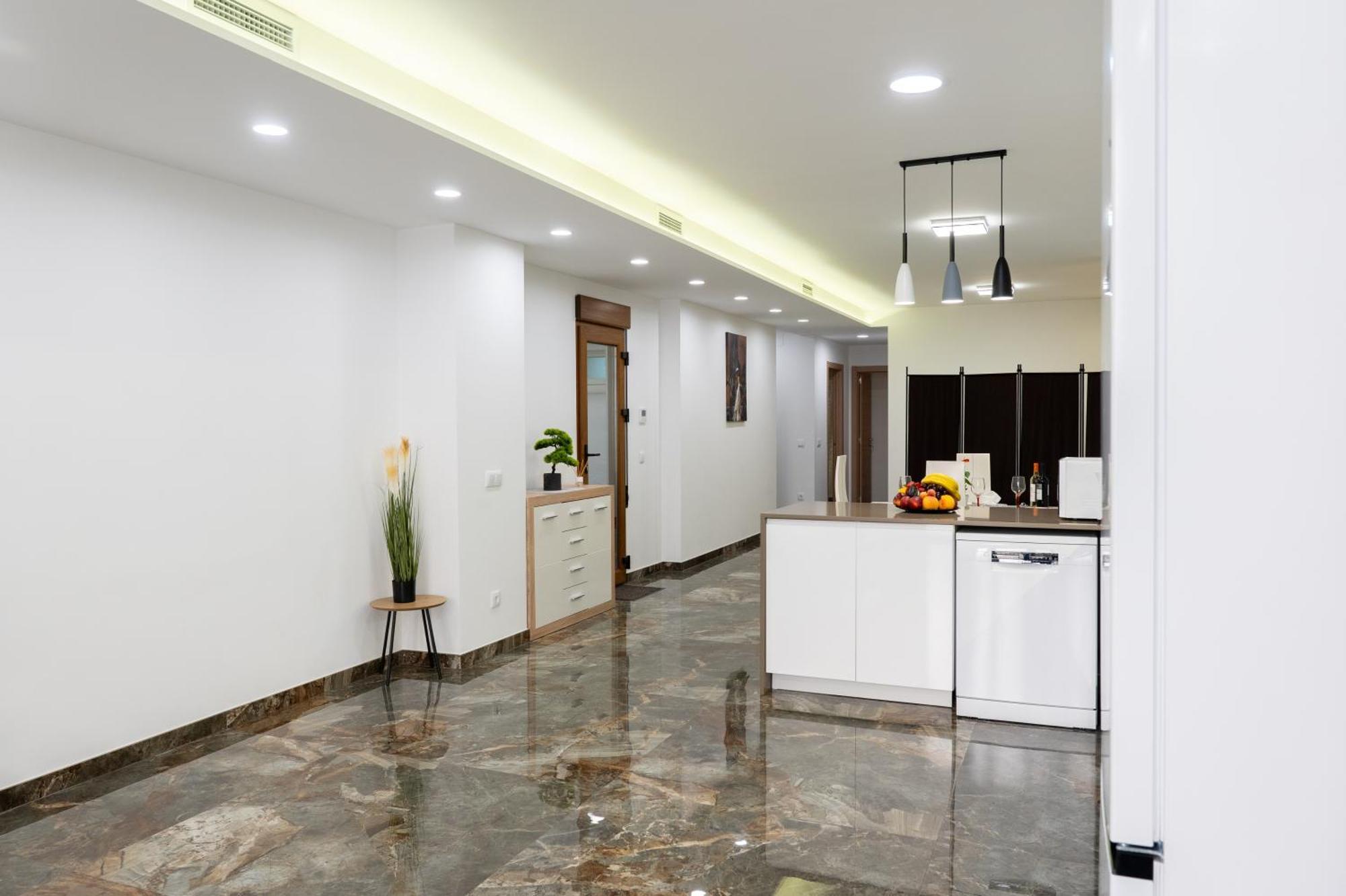 Apartamento Turistico Lux Center Valensiya Dış mekan fotoğraf