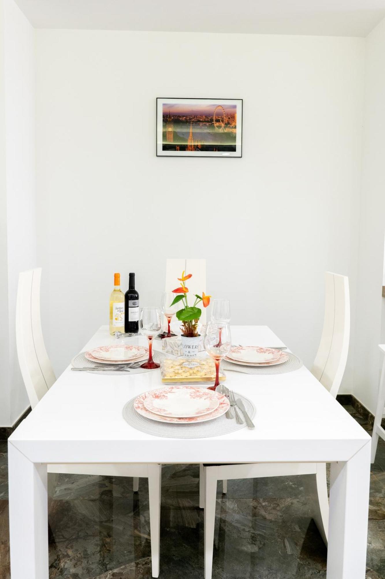 Apartamento Turistico Lux Center Valensiya Dış mekan fotoğraf